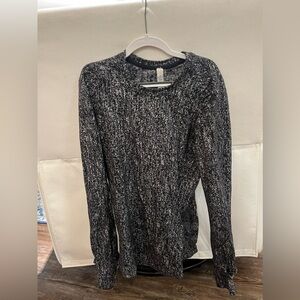 Lululemon long sleeve shirt